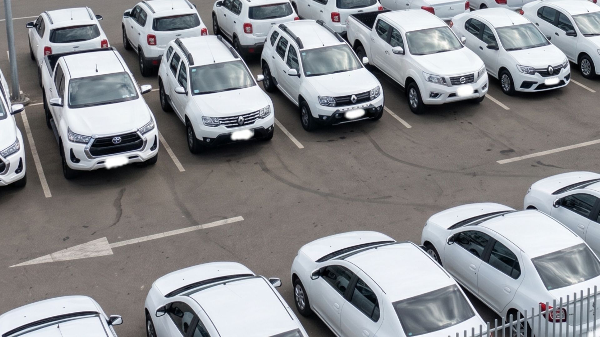 Parqueadero Carros placa publica FYP Cars Group